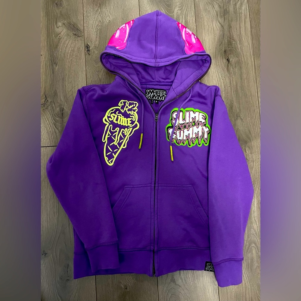 WHITE GUMMY purple hoodie, size small(s). Very good condition, worn few times